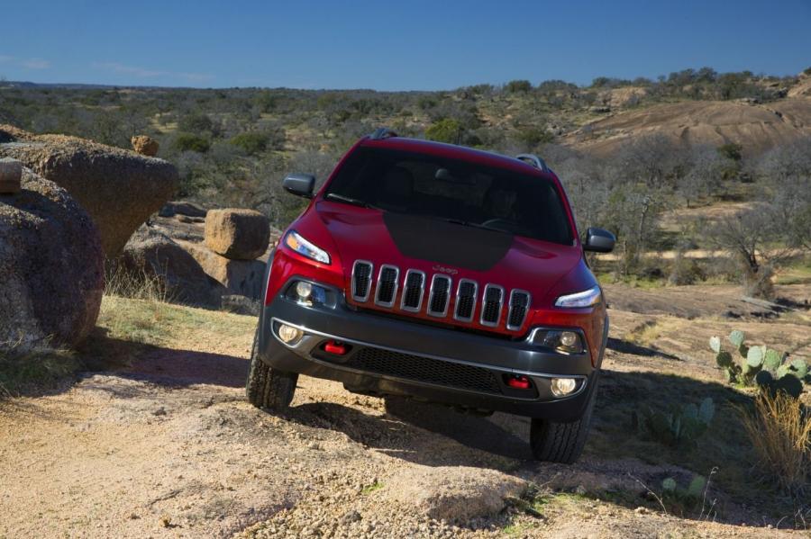  Jeep Cherokee 2014 года  (фото 31 из 88)